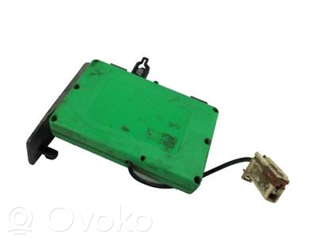 Volvo V70 Antenos valdymo blokas 