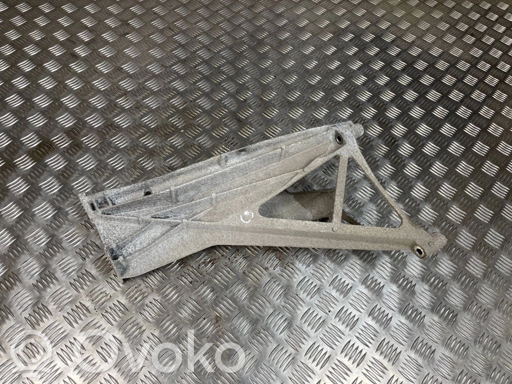 BMW i3 Engine mounting bracket 