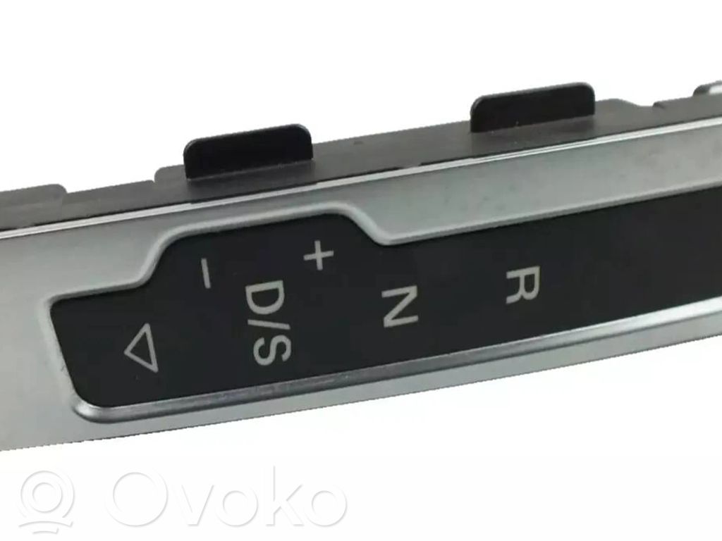 Inne wyposażenie elektryczne   8R2713463