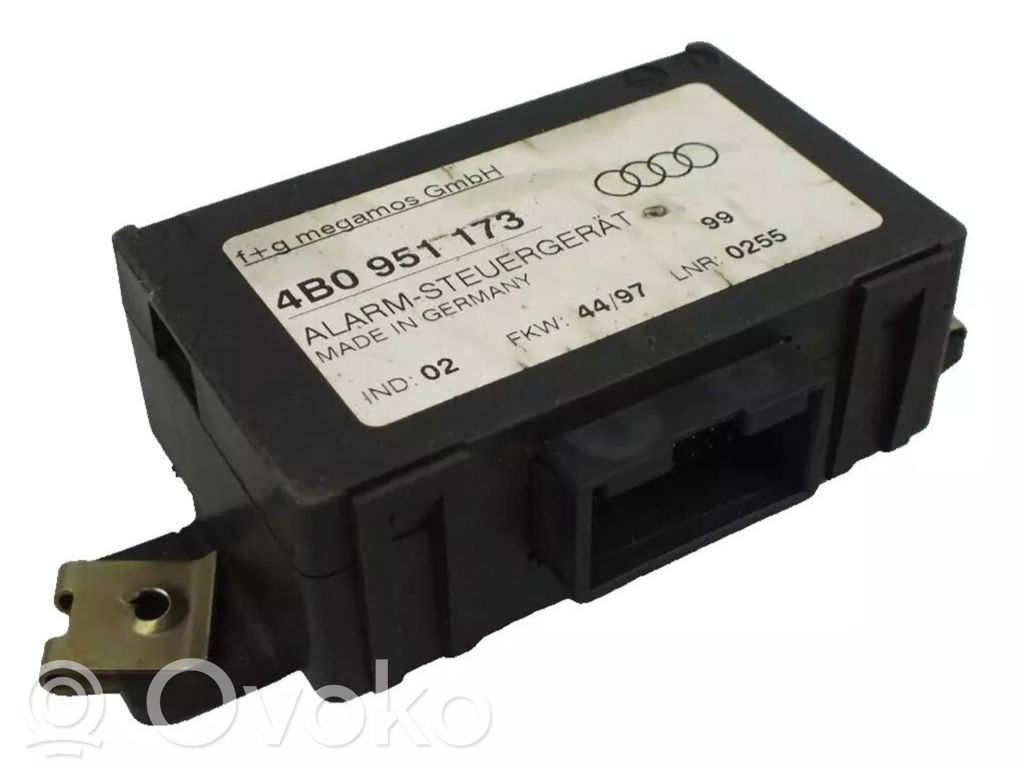 Audi A3 S3 8L Signalizacijos valdymo blokas 