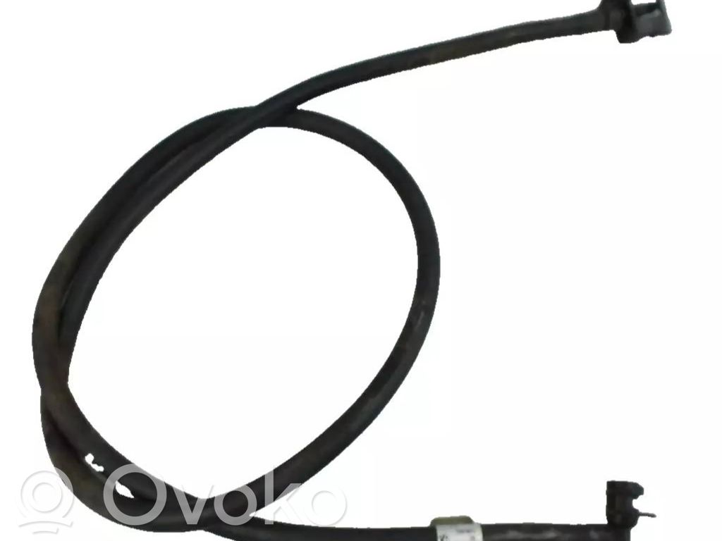 BMW i3 Windshield washer spray nozzle 
