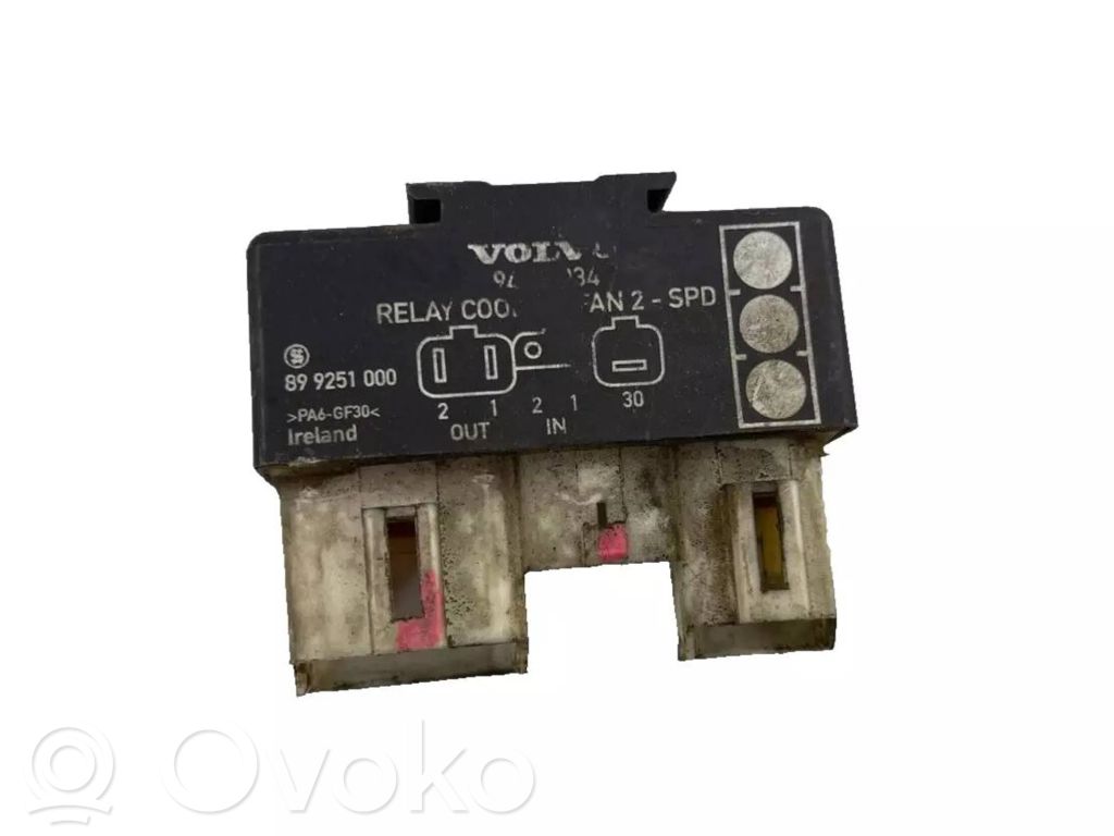 Volvo S70  V70  V70 XC Coolant fan relay 