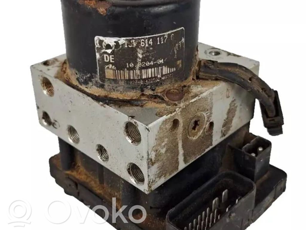 Volkswagen Golf IV ABS Pump 