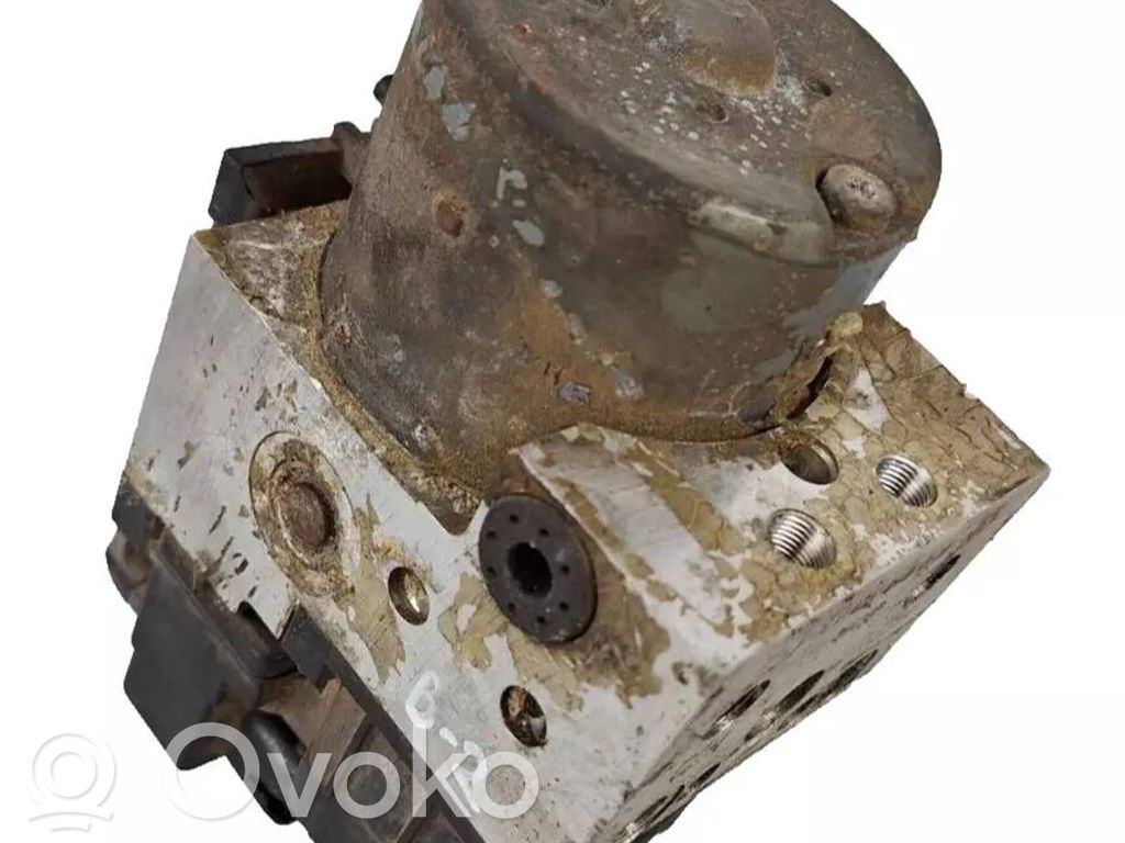 Audi A4 S4 B6 8E 8H ABS Pump 