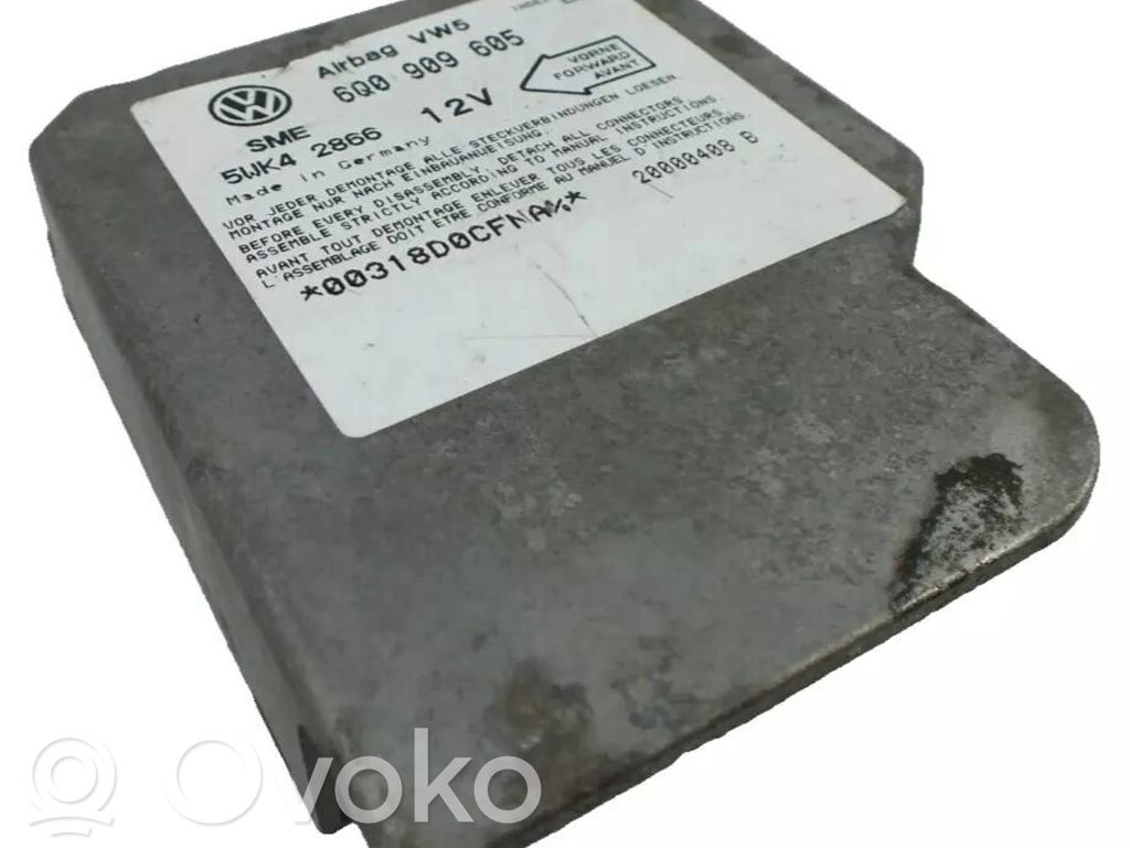 Volkswagen PASSAT B7 Airbag control unit/module 