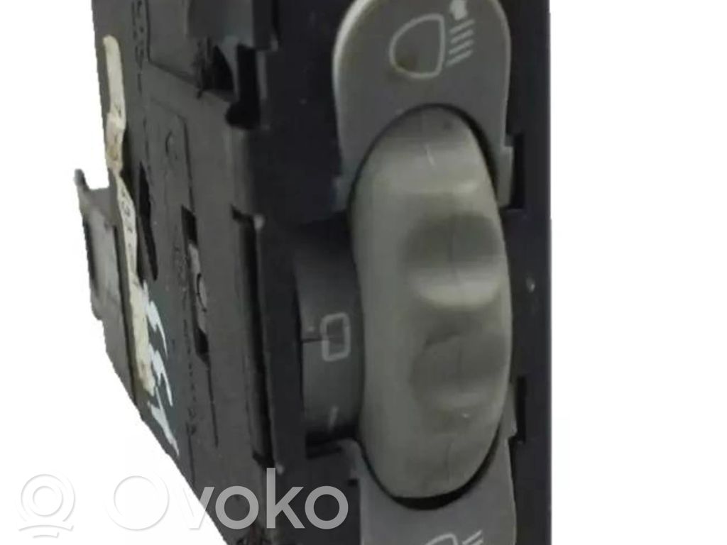 Renault Scenic I Headlight level height control switch 
