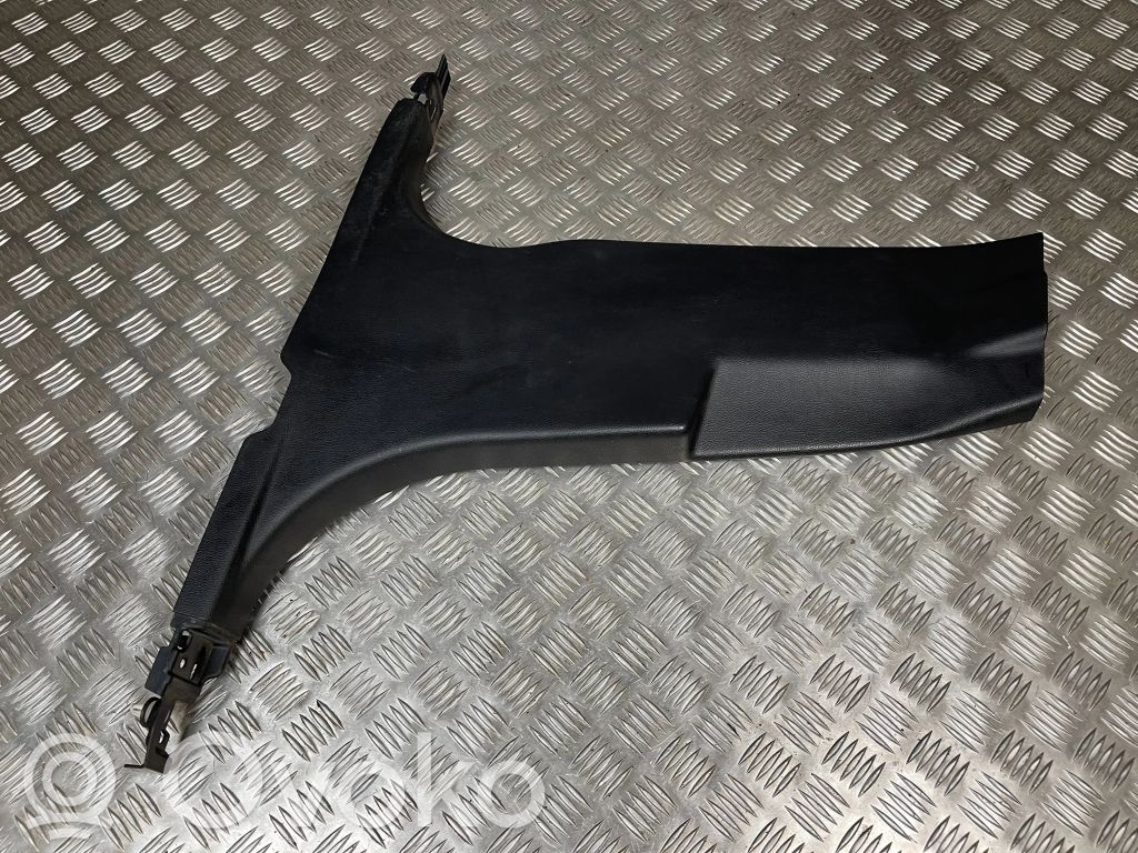 Osłona dolna słupka / B   DS73F243W07AEW,DS73F243W07