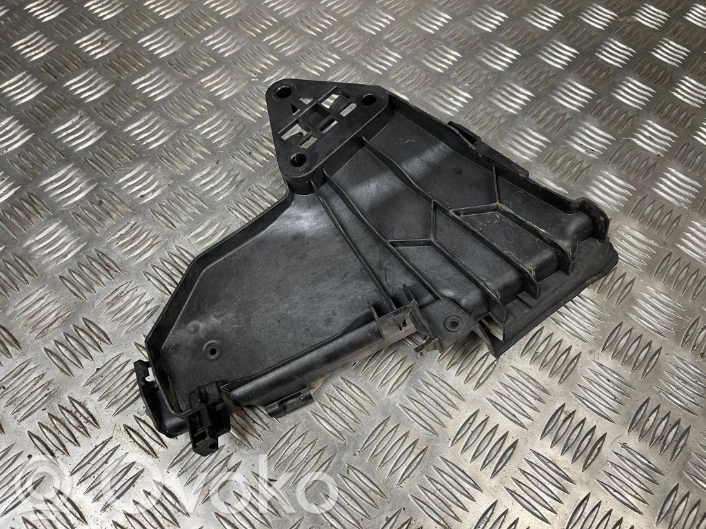 Volvo V60 Laikiklis/ kronšteinas išorinės priekinės atidarymo rankenos 