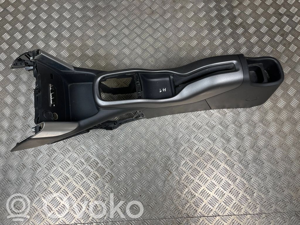 Citroen C3 Aircross Center console 
