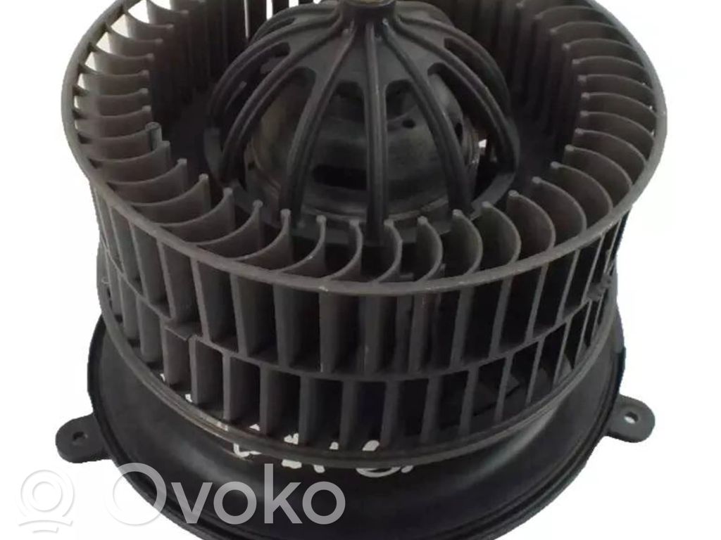 BMW 7 E65 E66 Pečiuko ventiliatorius/ putikas 