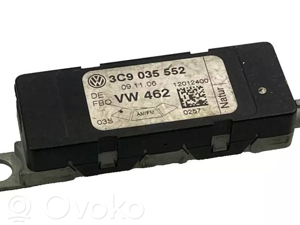 Volkswagen PASSAT B6 Pystyantennivahvistin 