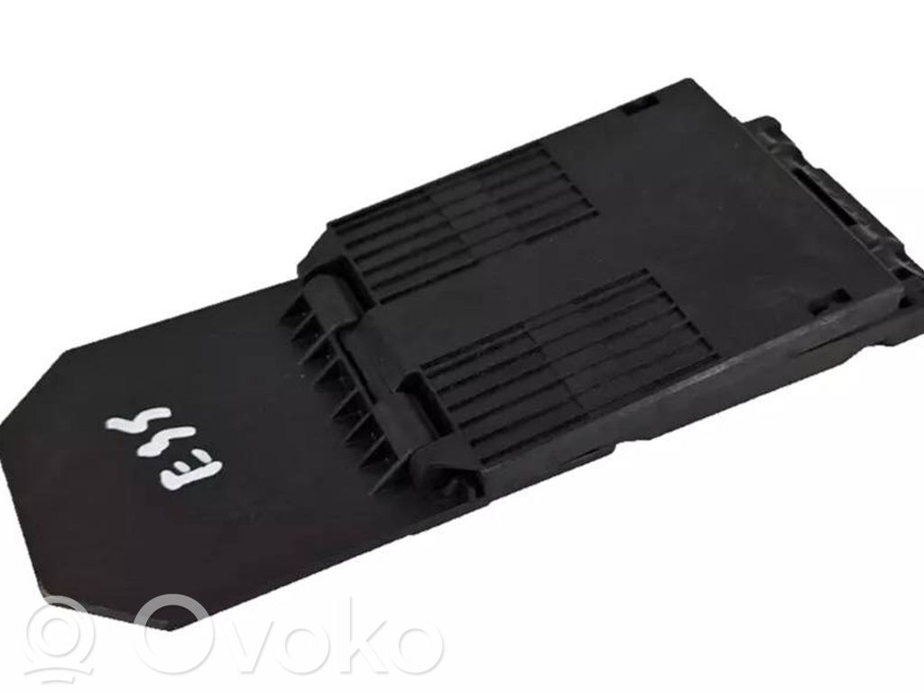 Peugeot 2008 II Other exterior part 