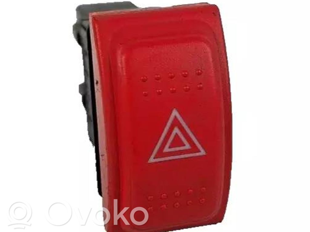 Honda CR-V Hazard light switch 