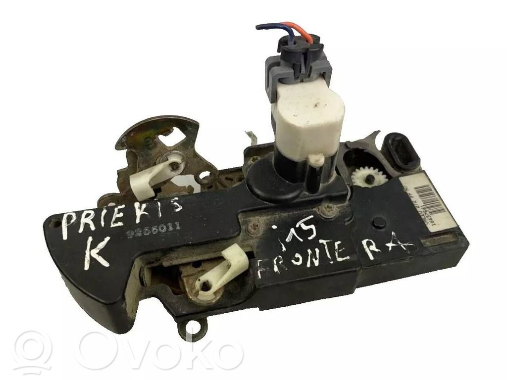Opel Frontera B Front door lock 