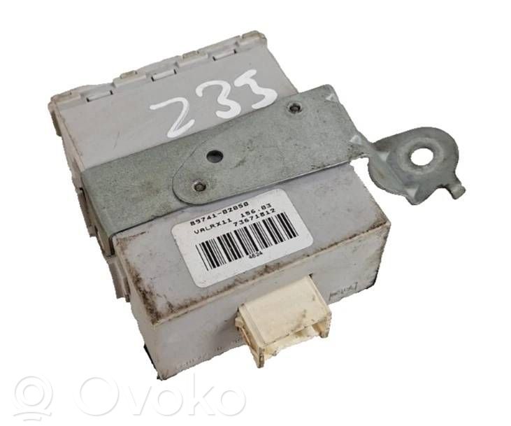 Toyota Corolla Verso AR10 Door central lock control unit/module 