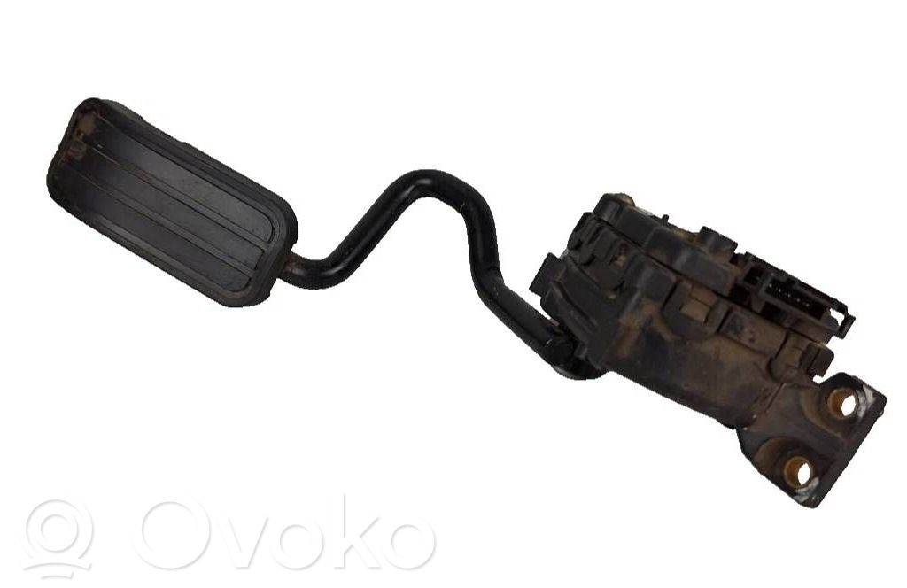 Volkswagen Golf IV Accelerator throttle pedal 