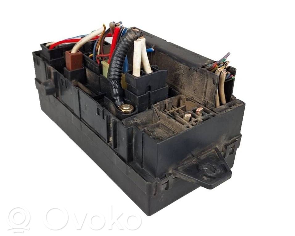 Subaru Legacy Fuse box set 