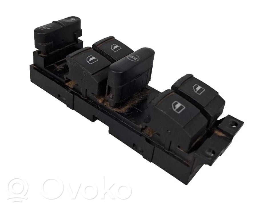 Volkswagen PASSAT B5 Electric window control switch 