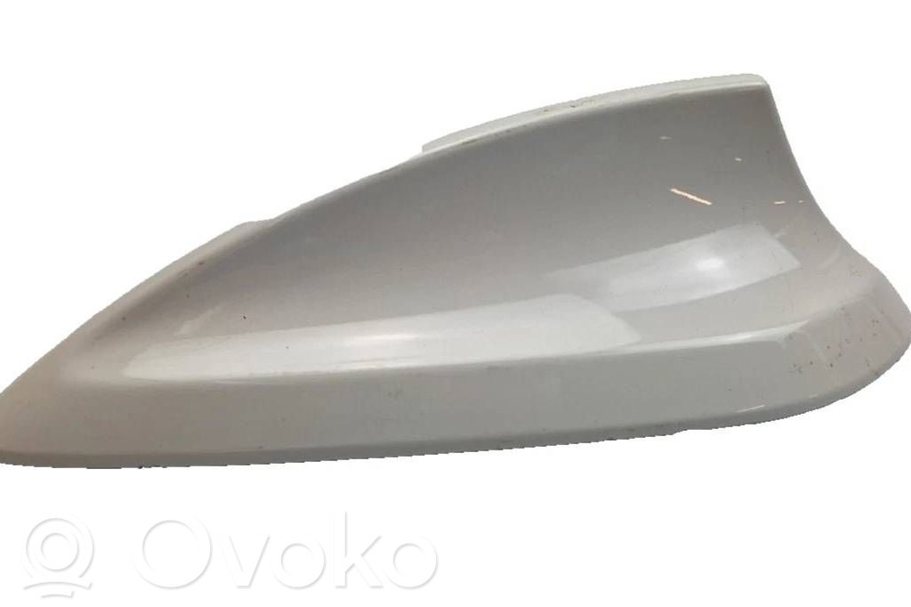 BMW 4 F32 F33 Osłona anteny dachowej GPS 