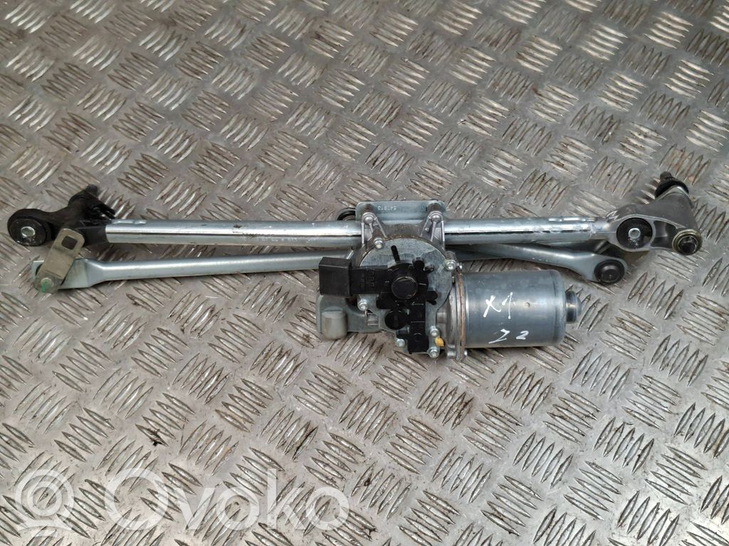 BMW X1 E84 Wischergestänge Wischermotor vorne 