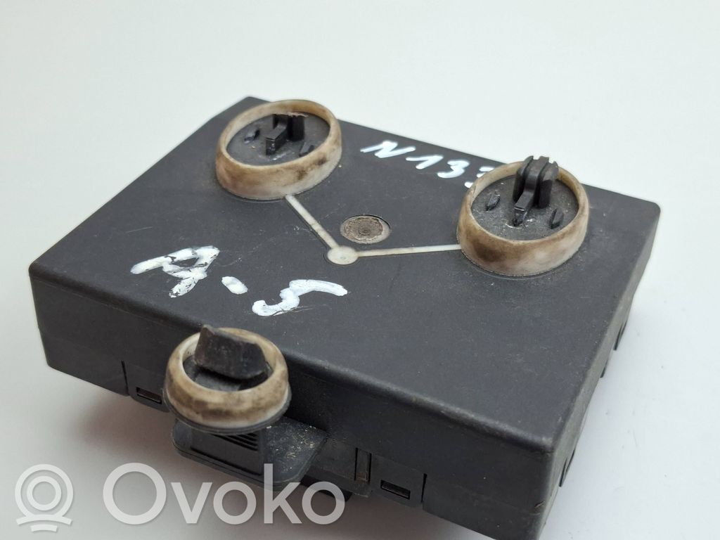 Audi A5 8T 8F Door control unit/module 