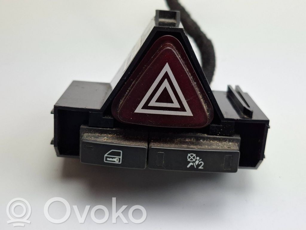 Opel Corsa C Hazard light switch 