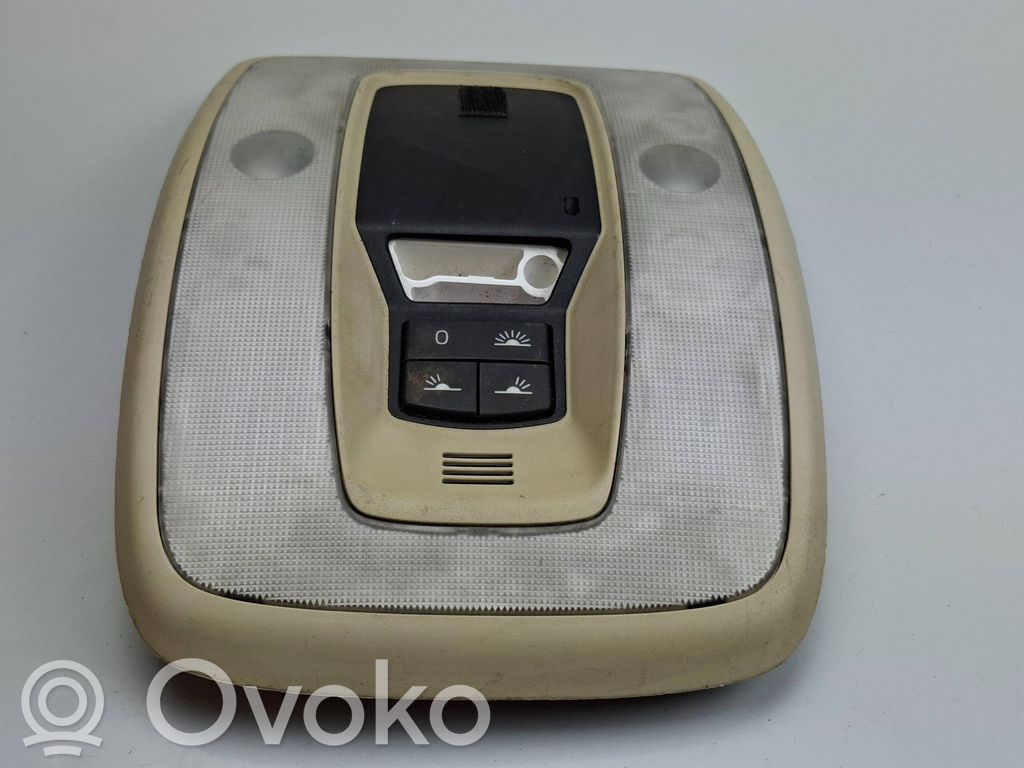 Volvo XC60 Front seat light 