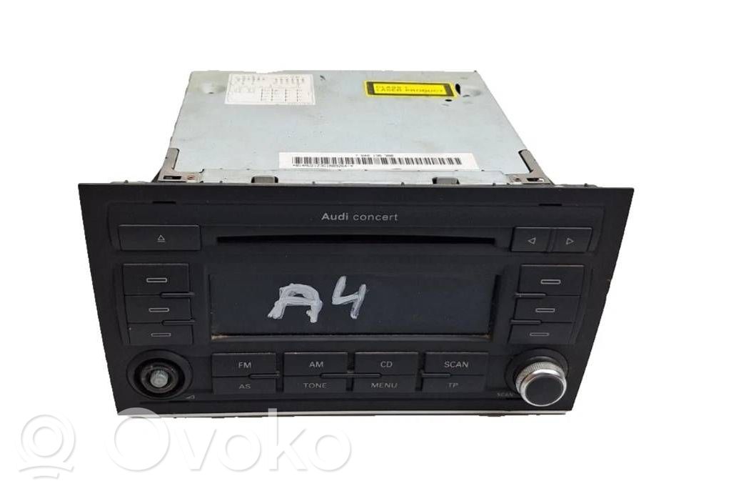 Audi A4 S4 B6 8E 8H Panel / Radioodtwarzacz CD/DVD/GPS 