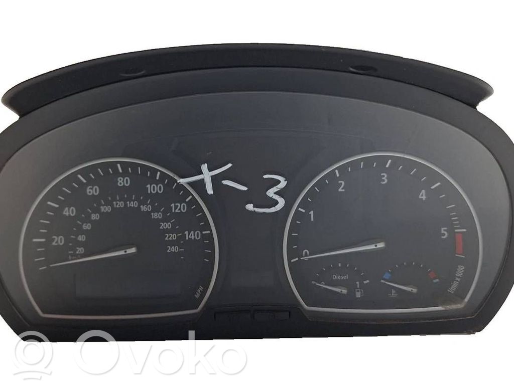 BMW X3 E83 Speedometer (instrument cluster) 