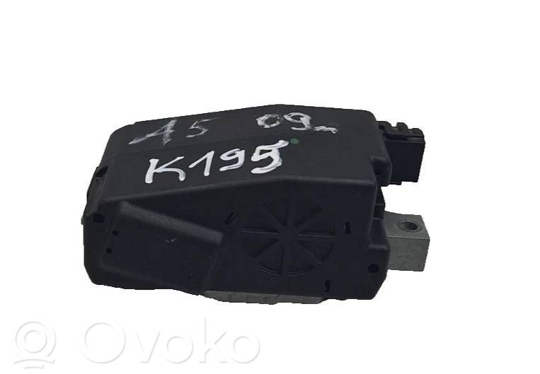 Audi S5 Ohjauspyörän lukitus 