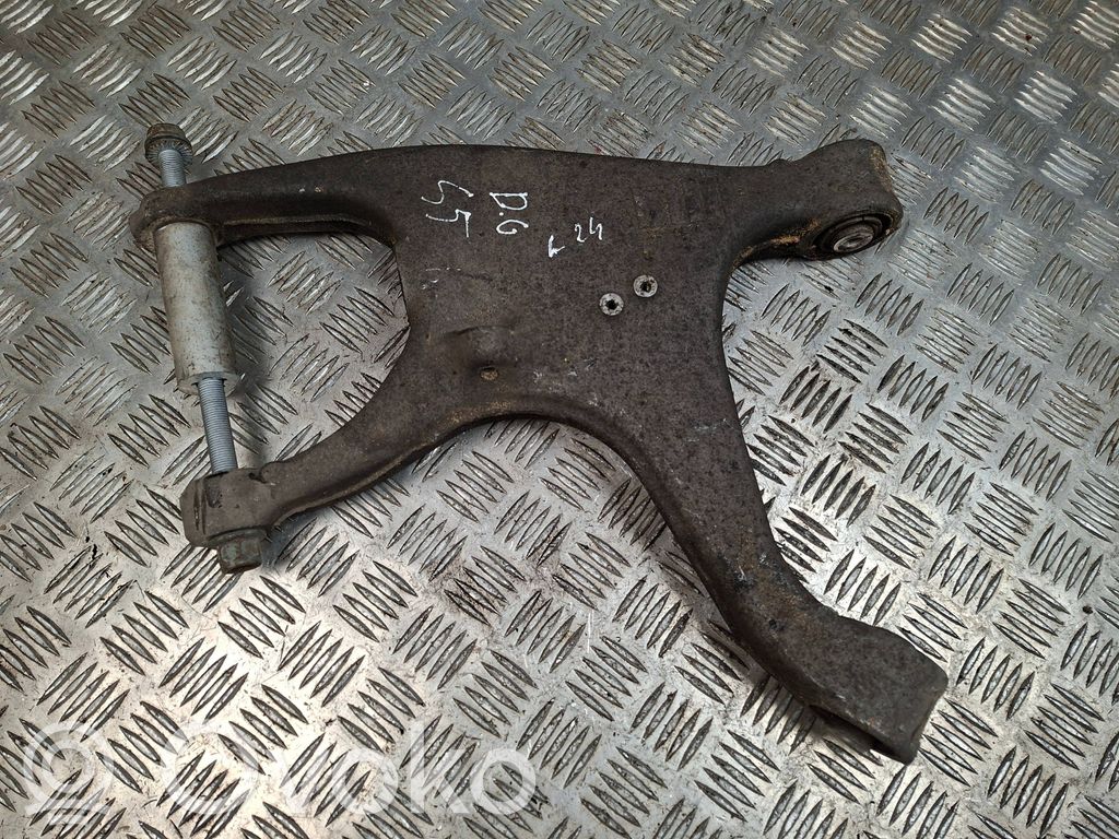 Audi S5 Plaukti un sviras 