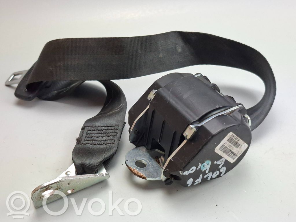 Volkswagen Golf VI Cinturón trasero 
