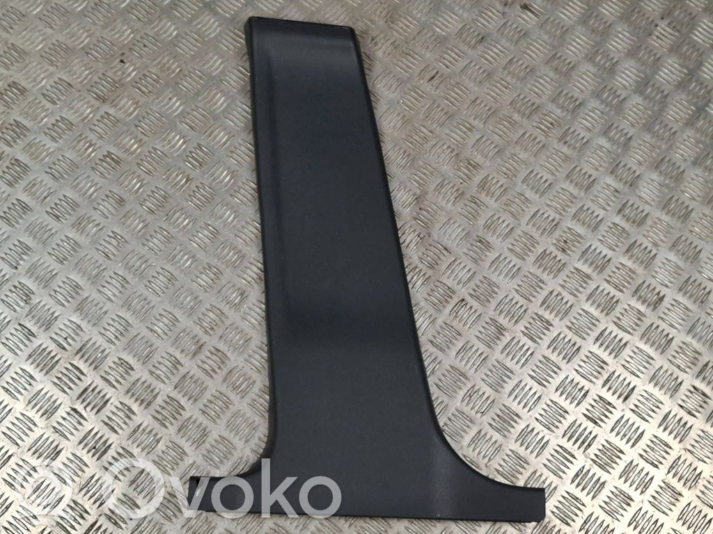 Osłona dolna słupka / B   2046907125