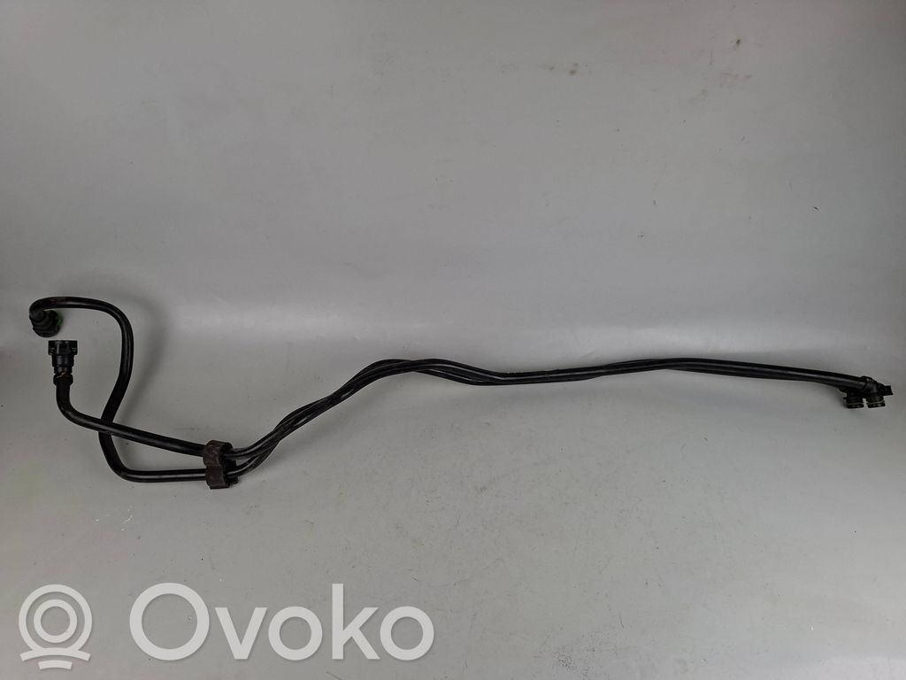 BMW 3 F30 F35 F31 Conductă/furtun răcitor ulei cutie de viteze 