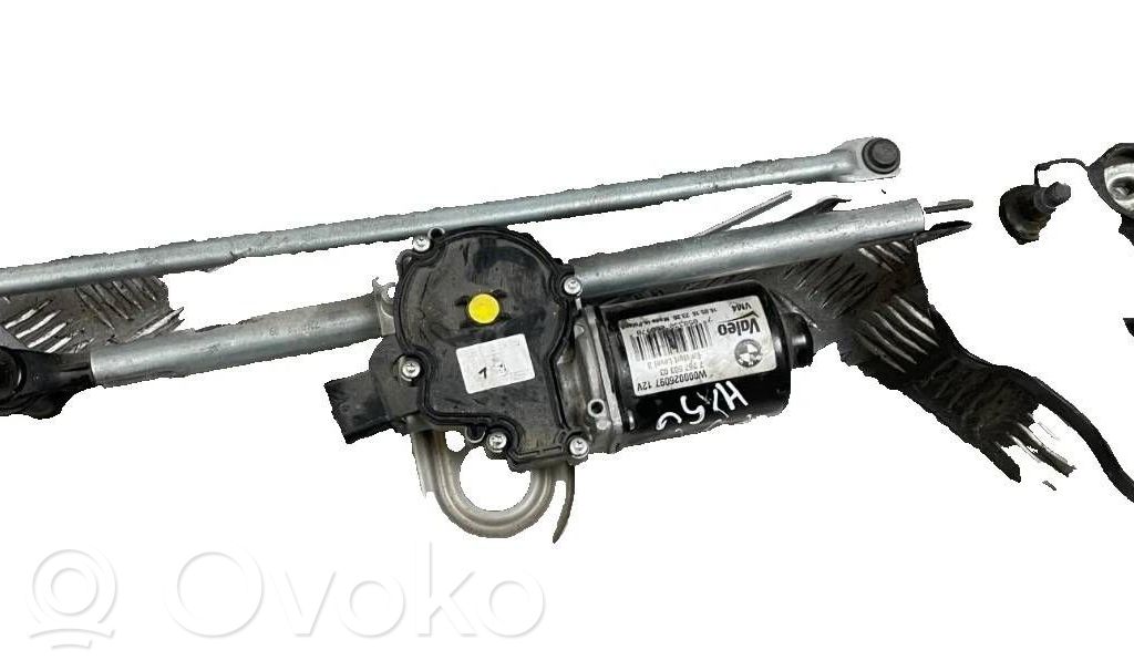 BMW 3 F30 F35 F31 Front wiper linkage and motor 