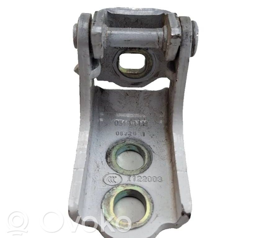 Renault Clio V Rear door lower hinge 