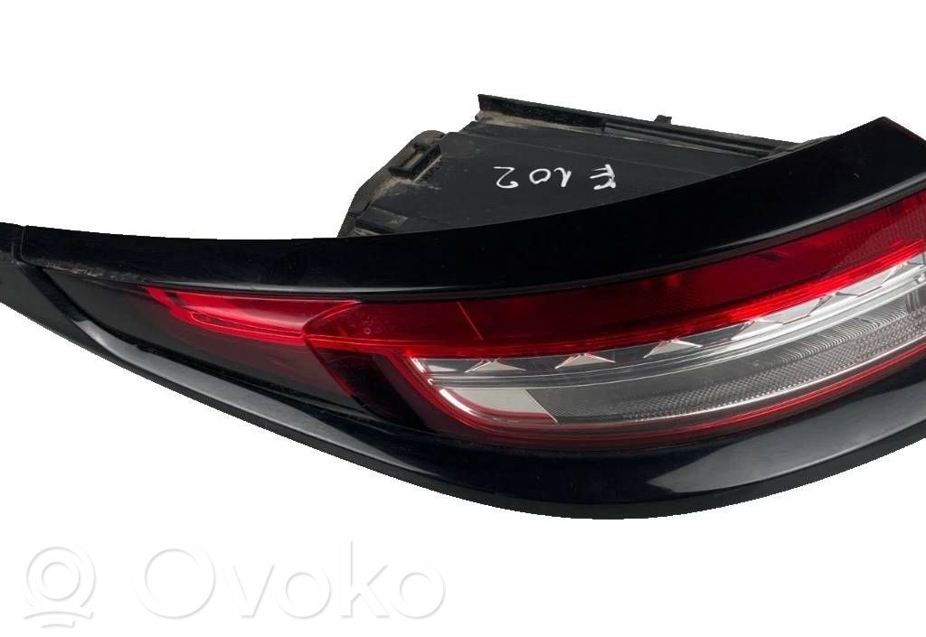 DS Automobiles 3 Crossback Takavalot 