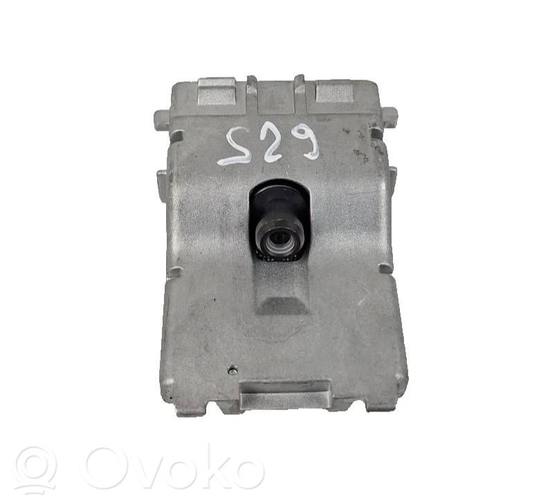 Maserati Quattroporte Windshield/windscreen camera 