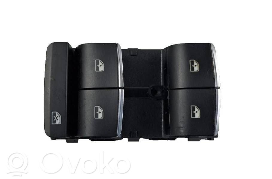 Alfa Romeo Giulia Electric window control switch 