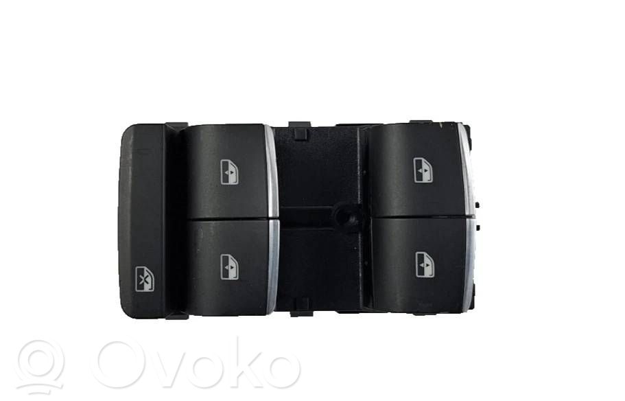 Alfa Romeo Stelvio Electric window control switch 