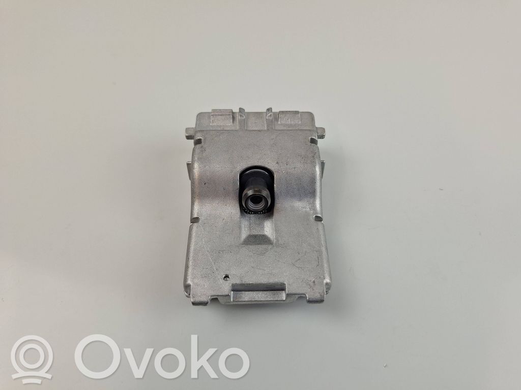 Maserati Levante Windshield/windscreen camera 