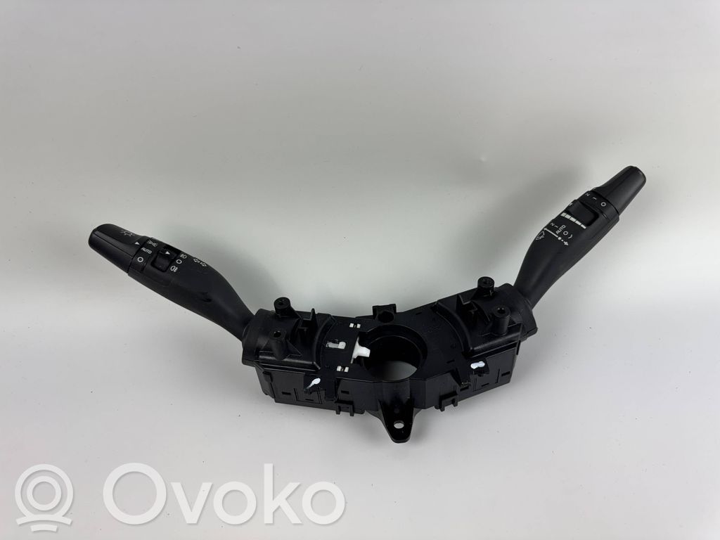 KIA Sportage Interruptor/palanca de limpiador de luz de giro 