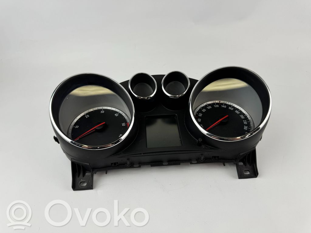 Opel Insignia A Speedometer (instrument cluster) 