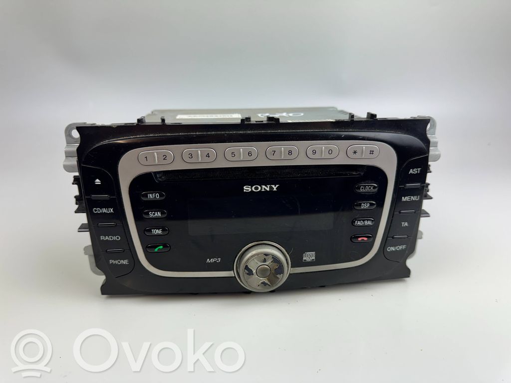 Ford Focus Radio / CD-Player / DVD-Player / Navigation 