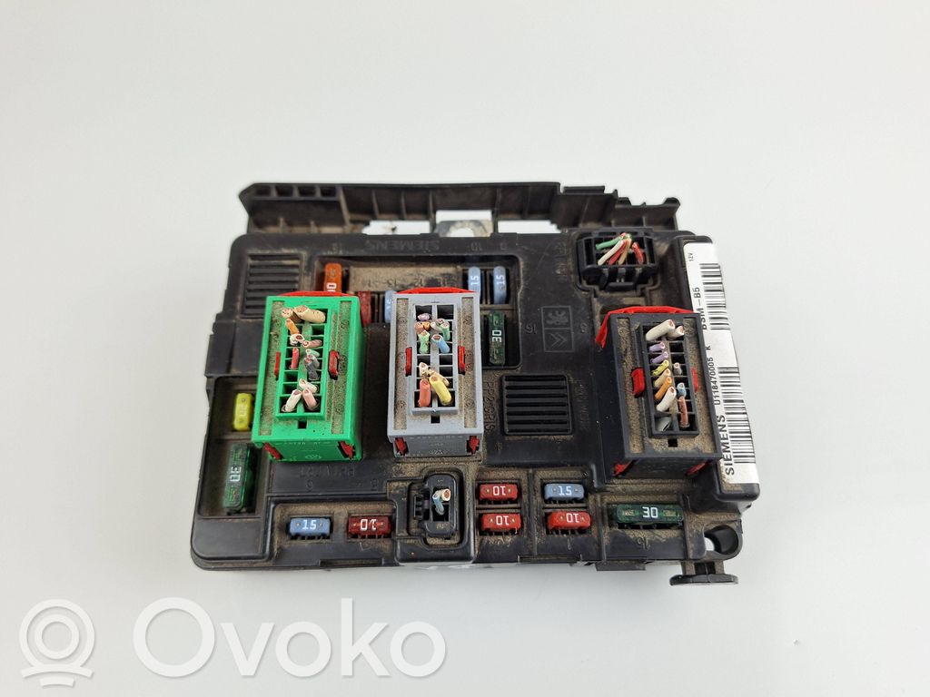 Citroen C5 Fuse module 