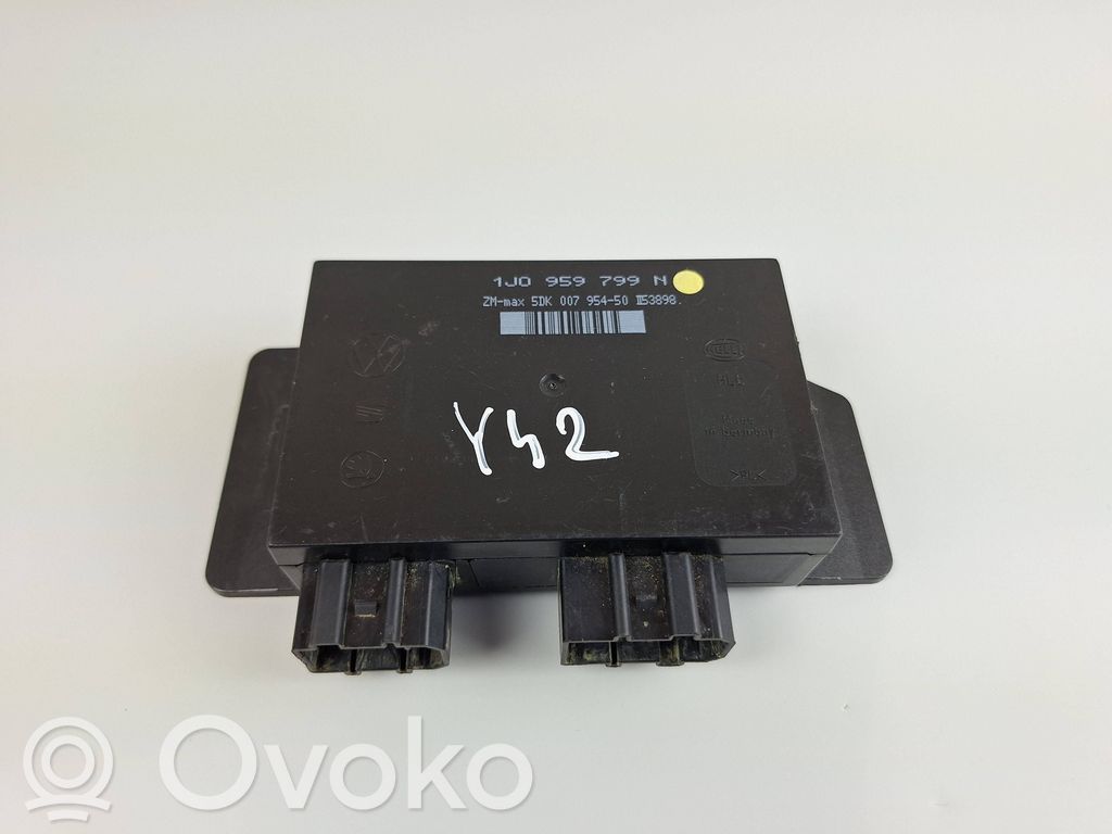 Volkswagen PASSAT B5 Module confort 