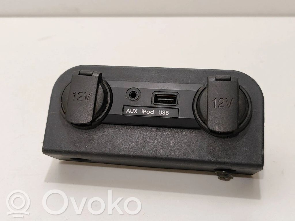 KIA Rio USB socket connector 