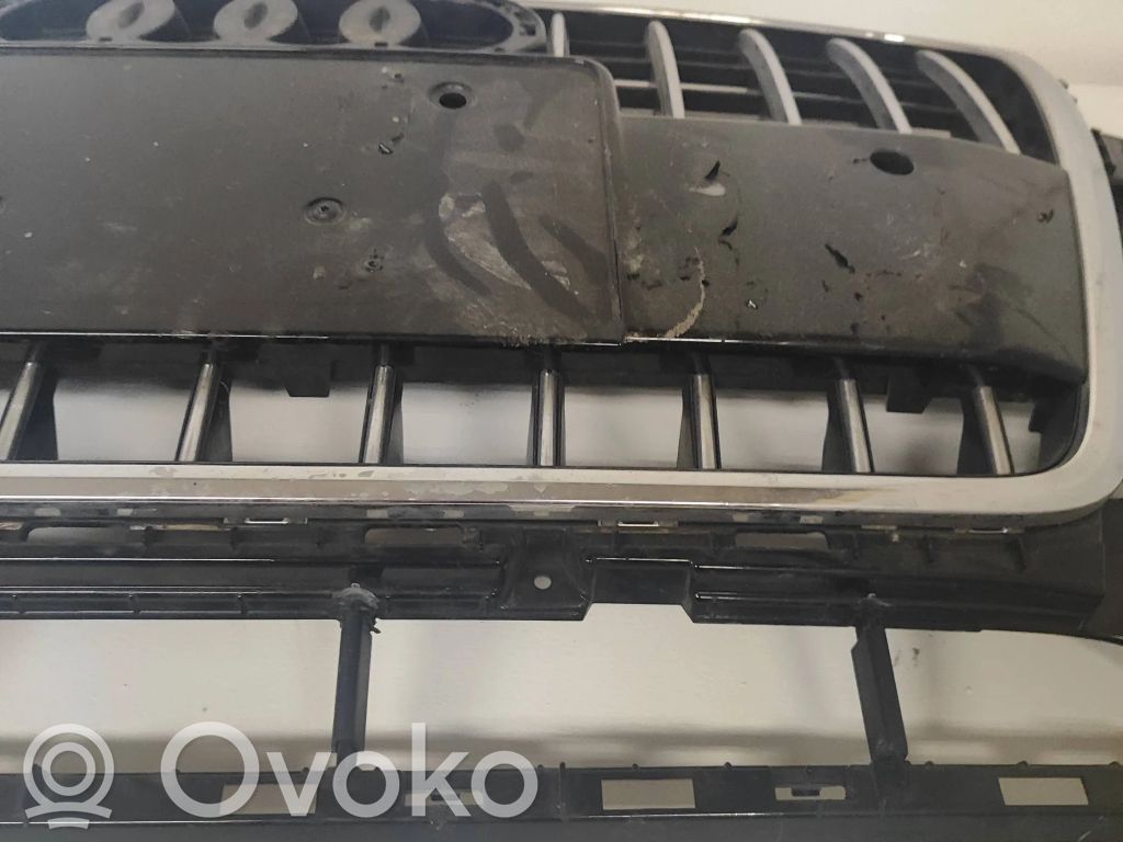 Audi Q5 SQ5 8R Maskownica / Grill / Atrapa górna chłodnicy 