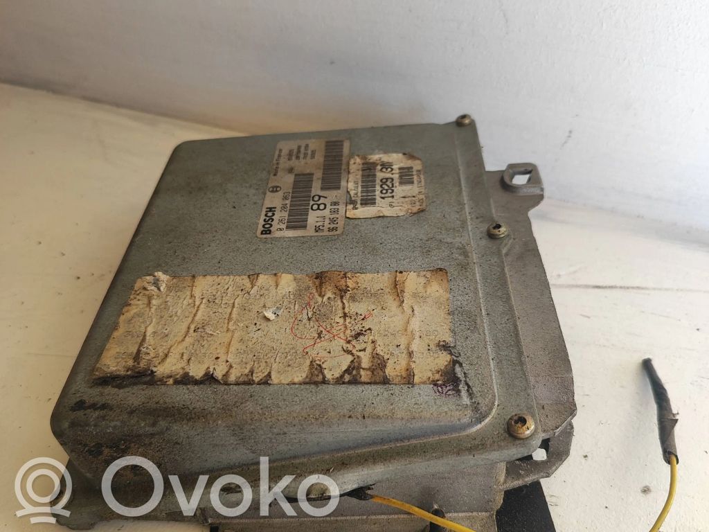 Peugeot 406 Engine control unit/module 