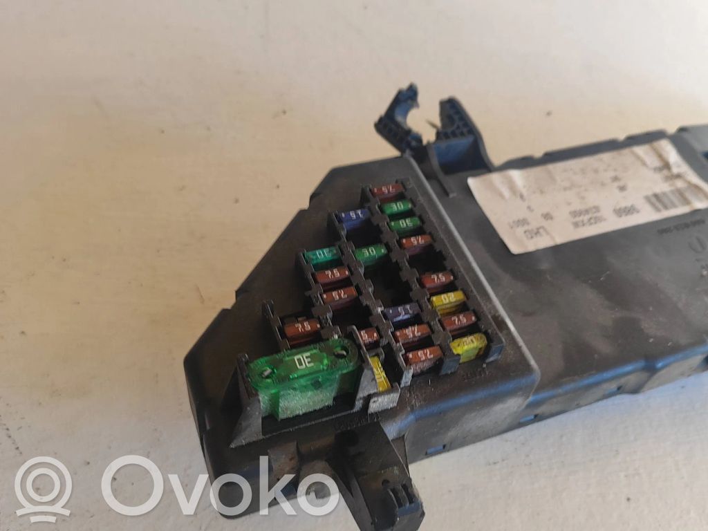 Opel Vectra C Fuse module 